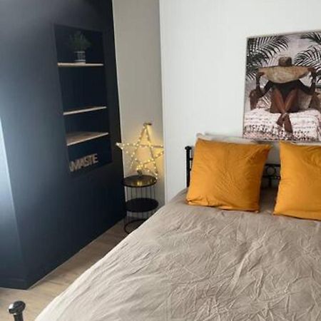 Charmant T2 - Plein Centre Ville Ніор Екстер'єр фото